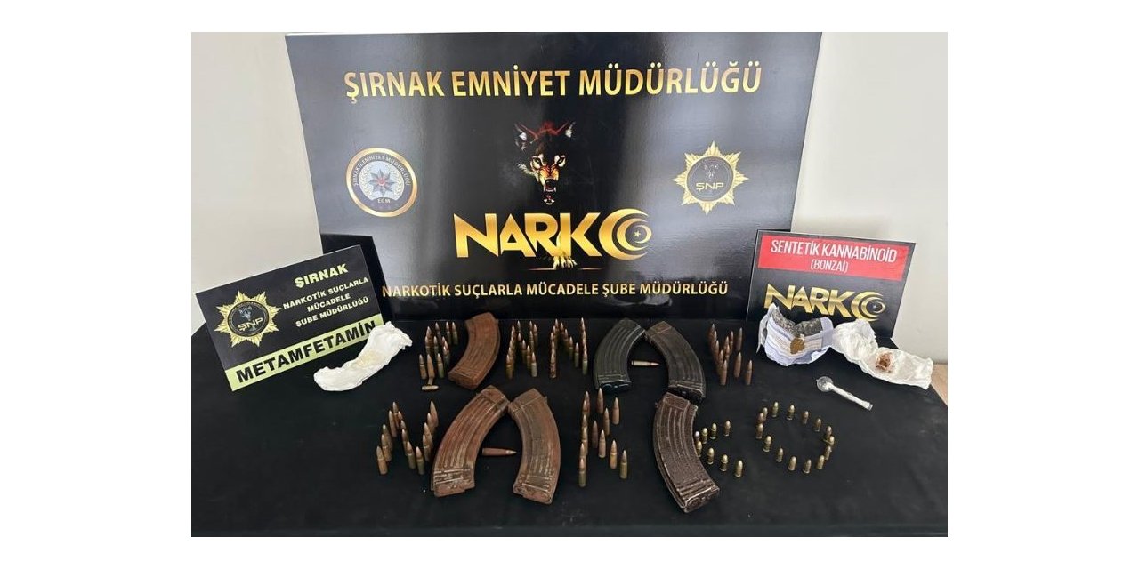 Şırnak’ta araçta yüzlerce silah parçası ve mermi ele geçirildi