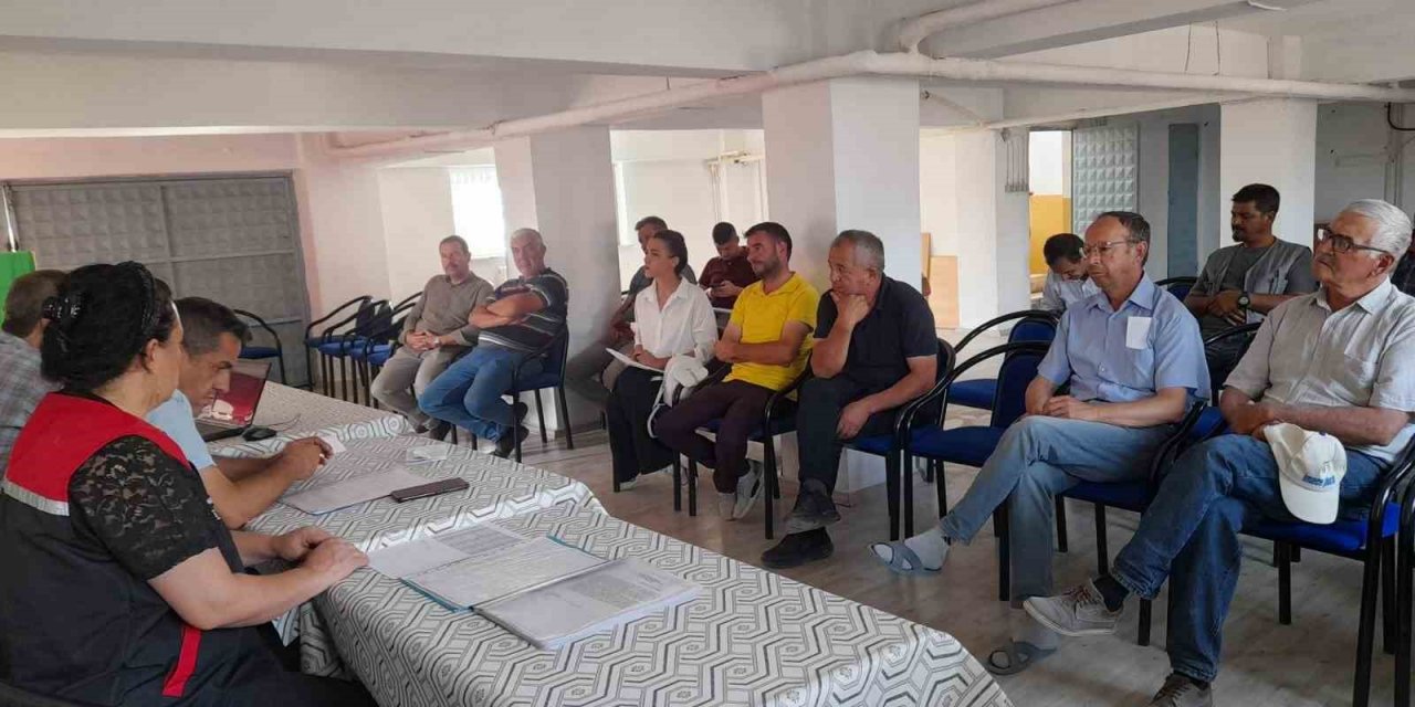 Tarımsal sulama hibe desteği ve kooperatif bilgi sistemi bilgilendirme toplantılarına devam ediyor