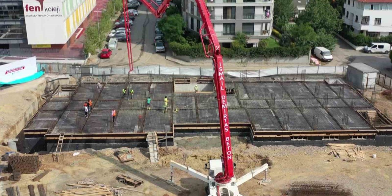 Tuzla’da 24 sınıflı  Recep Paylan Anadolu Lisesi’nin zemin beton atma töreni düzenlendi