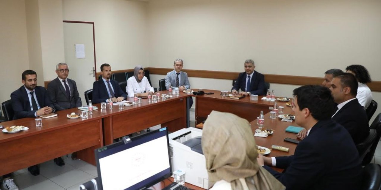 Vali Aslan sağlık yatırımları ile ilgili bilgi aldı