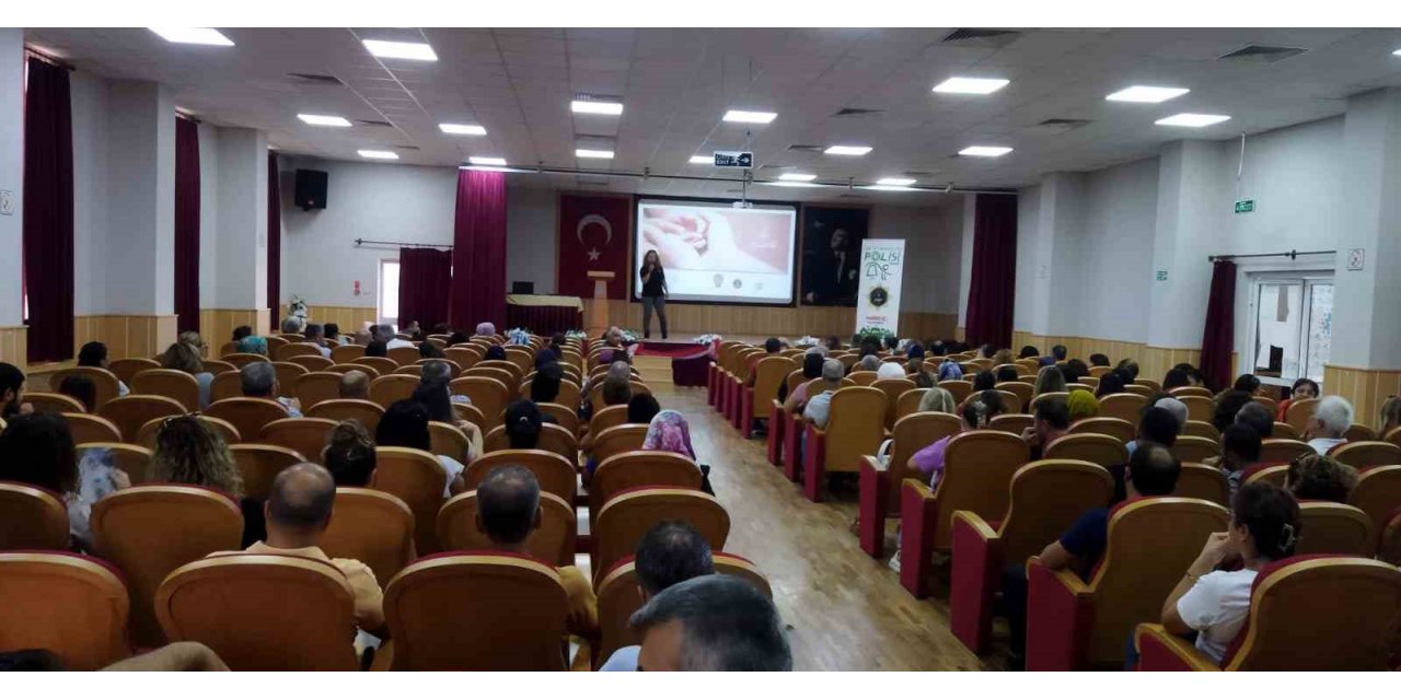 Aydın’da 435 öğretmene “En iyi narkotik polisi anne” eğitimi verildi