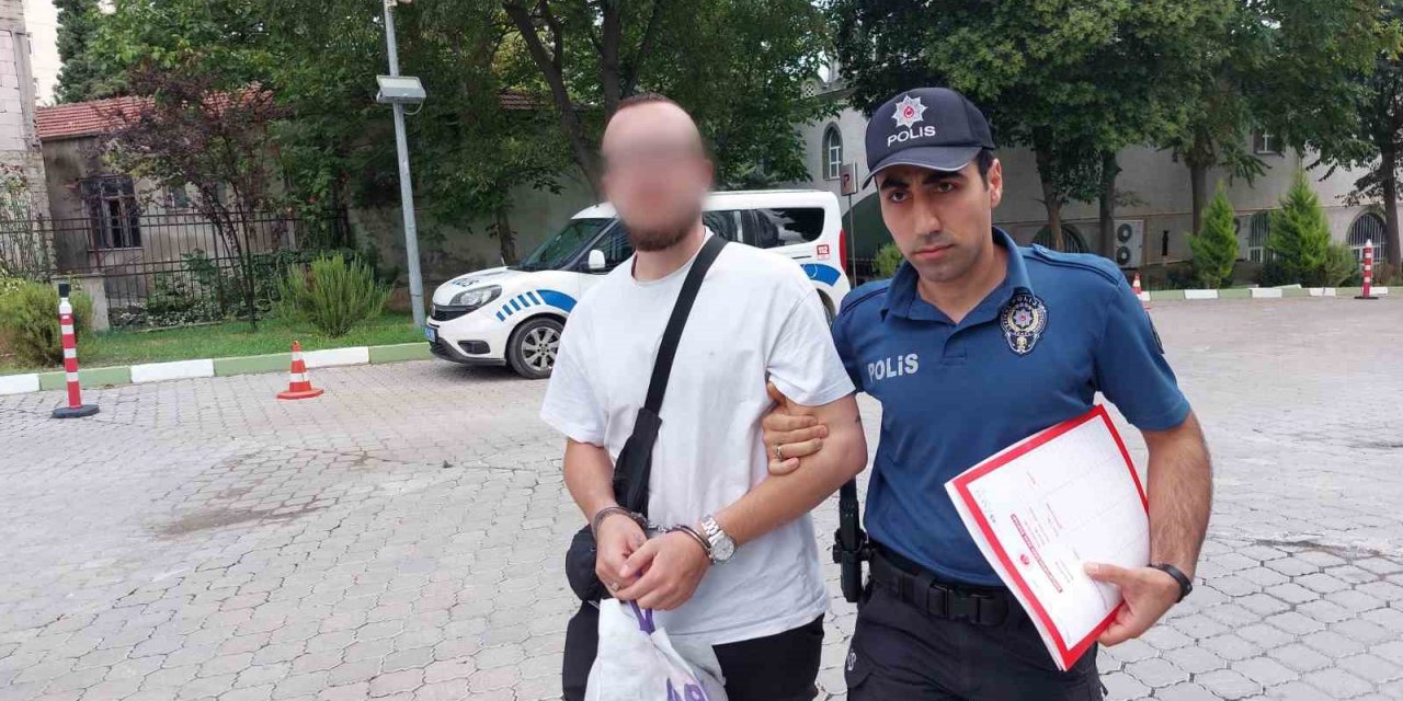 Uyuşturucu ticaretine 2 gözaltı