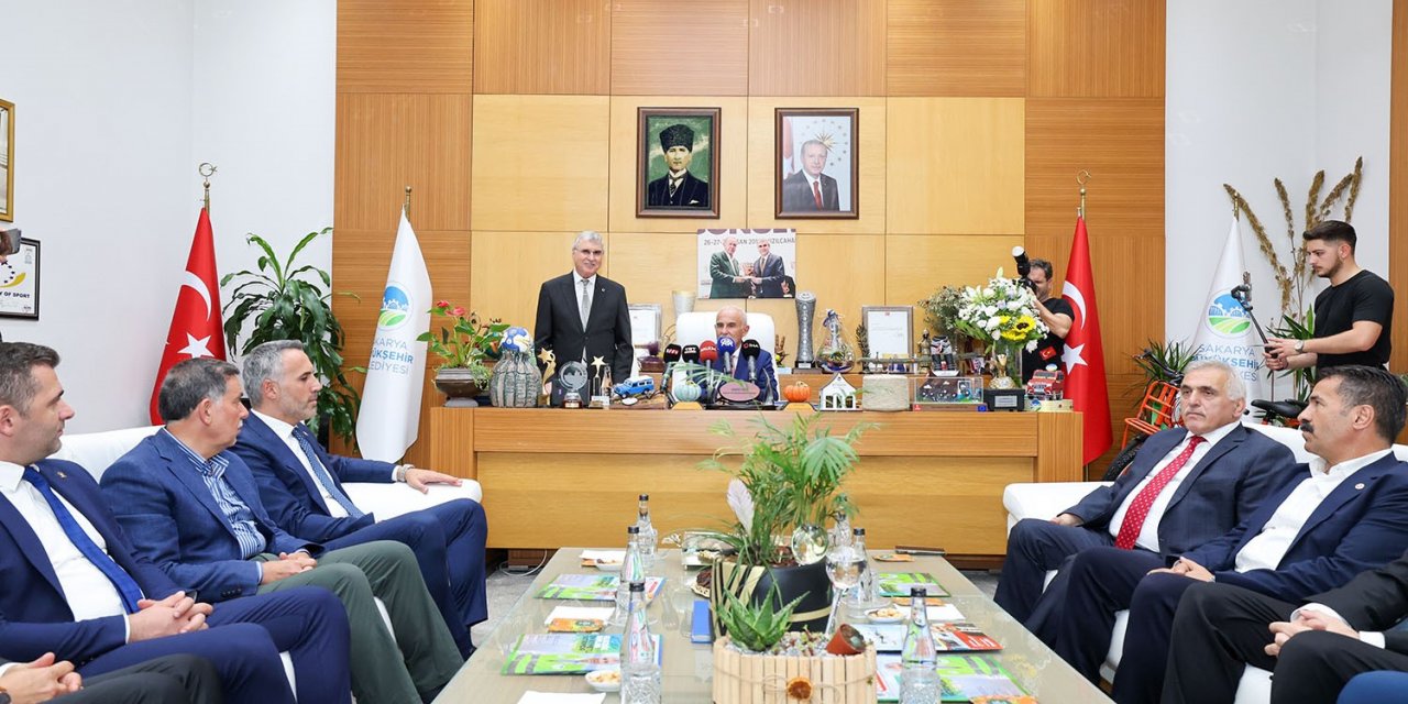 AK Parti Yerel Yönetimler Başkanı Yılmaz: "AK Parti siyaseti ideolojileri ön plana çıkaran bir siyasi hareket değildir”