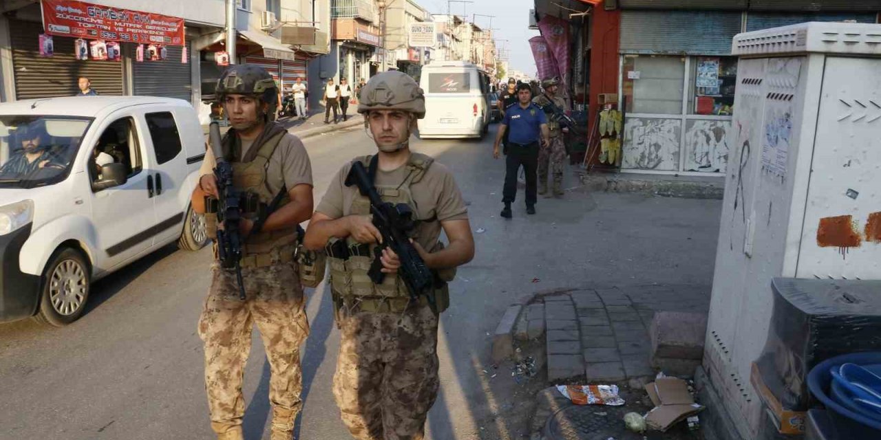 Adana’da infazların yaşandığı caddede hava destekli “Huzur ve Güven” uygulaması