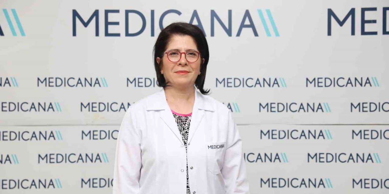 Konya'da Dermatoloji Uzmanı Prof. Dilek: Güneş kremsiz yarım saat D vitamini sentezi ,için yeterli