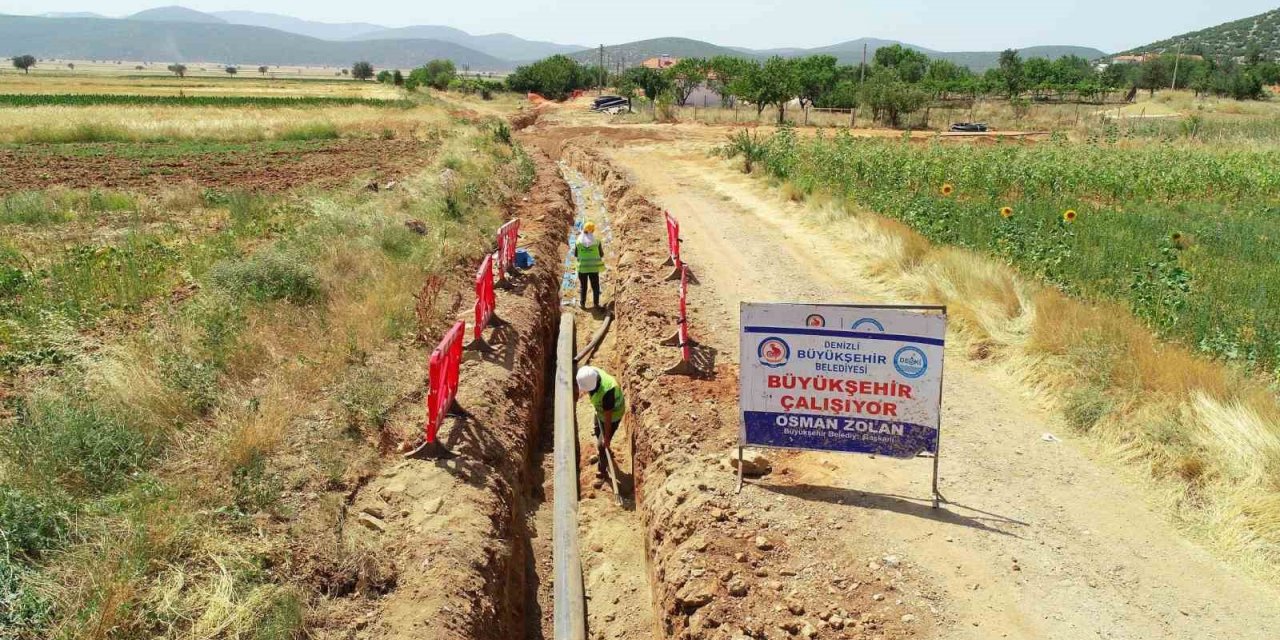 Nikfer’in içme suyu hatları baştan aşağı değişiyor