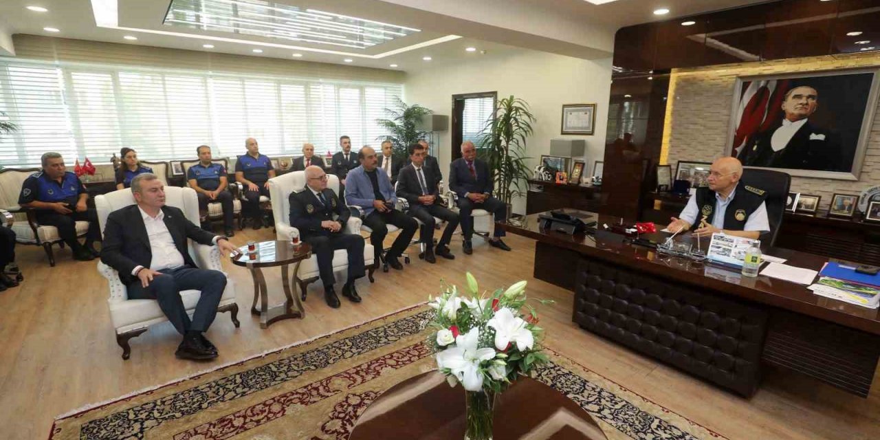 Yenimahalle Belediye Başkanı Yaşar, başkent zabıtasını ağırladı