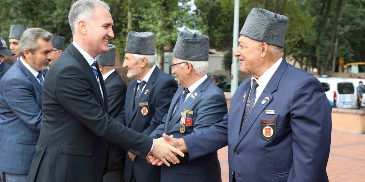 İnegöl düşman işgalinden kurtuluşunun 101. yılını kutluyor