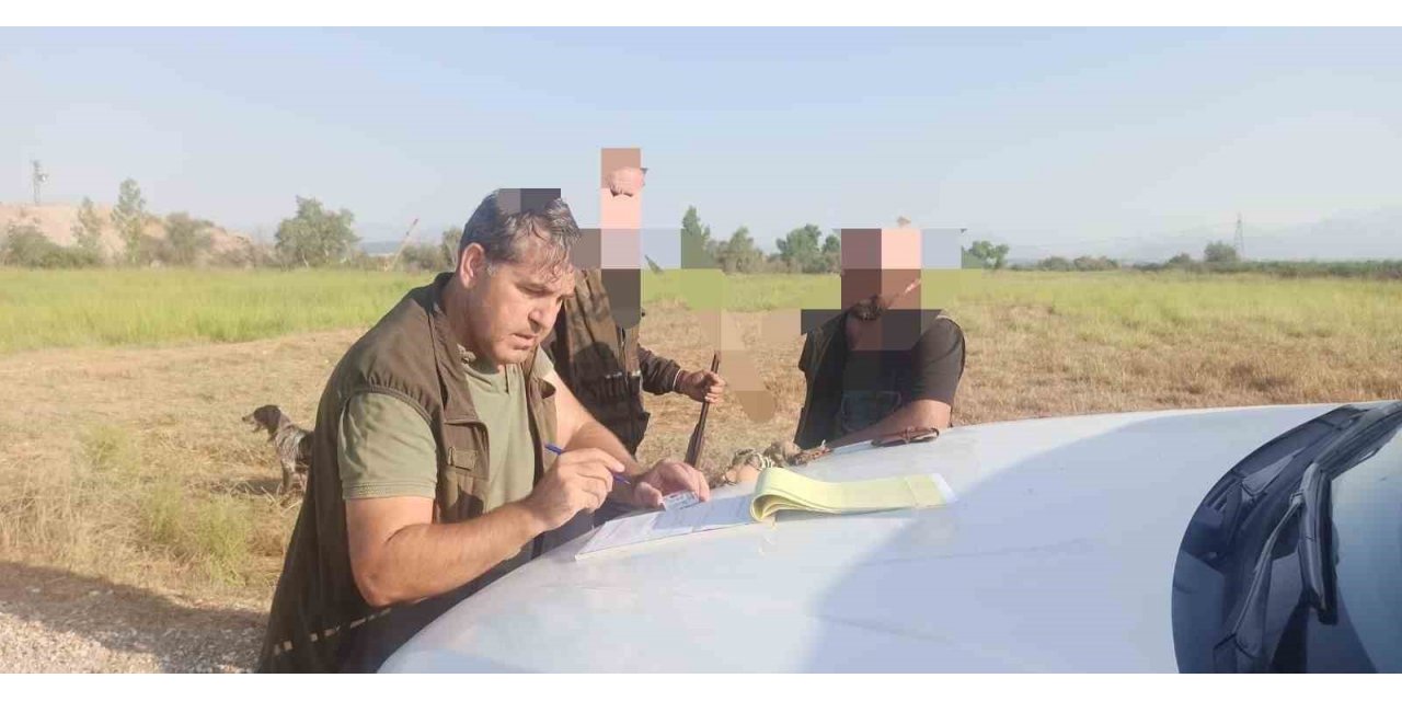 Antalya’da kaçak avcılık yapan 4 kişiye 14 bin 279 lira para cezası uygulandı