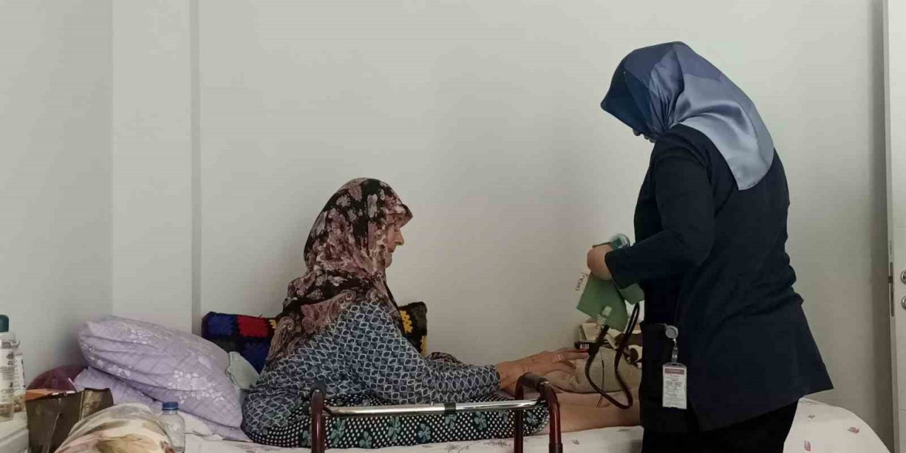 Balıkesir’de yaşlı bireyler sağlıklı yaş alıyor