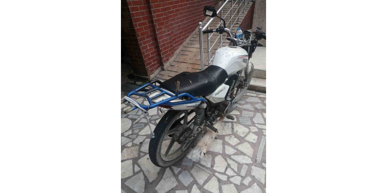 Alaplı’da motosiklet çalanlar yakalandı