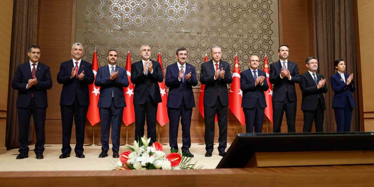 Cumhurbaşkanı Yardımcısı Yılmaz: "2024’te yüzde 4, 2025’te yüzde 4,5, 2026’da yüzde 5 büyüme bekliyoruz"