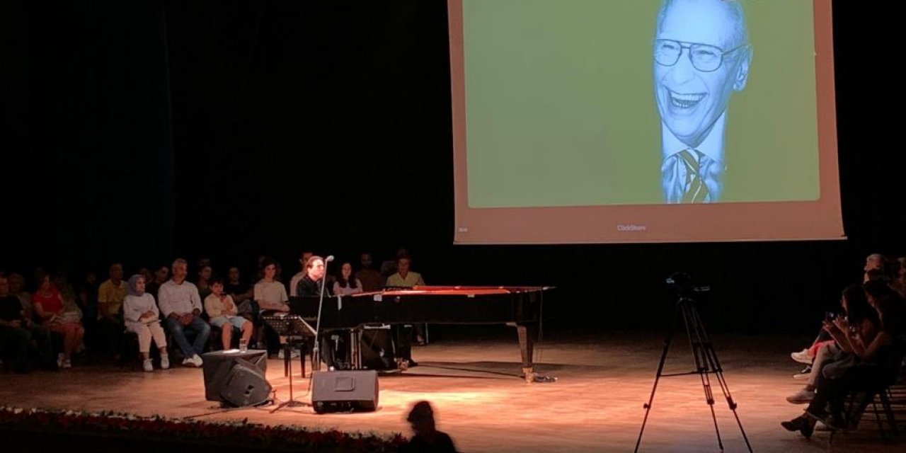 Fazıl Say, babası Ahmet Say için Ankara'da sahne aldı