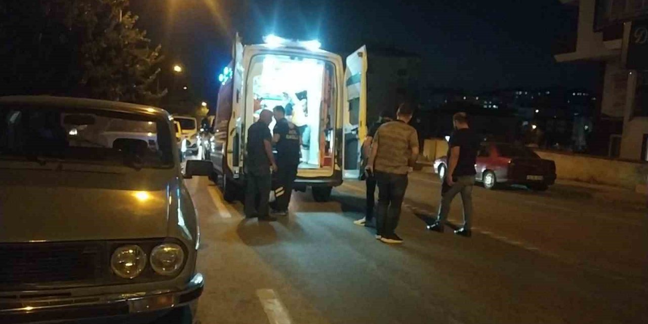 Elindeki tüfek ateş aldı, kendini vurdu