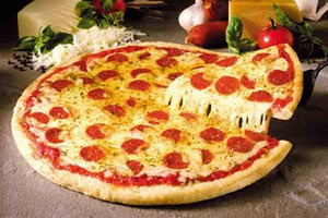 İnce hamurlu pizza yerken 2 kez düşünün