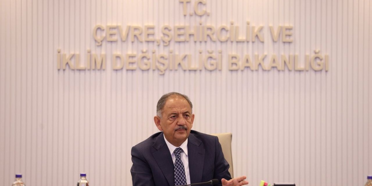 Bakan Özhaseki: "Tertemiz bir hava için canla başla çalışıyoruz"