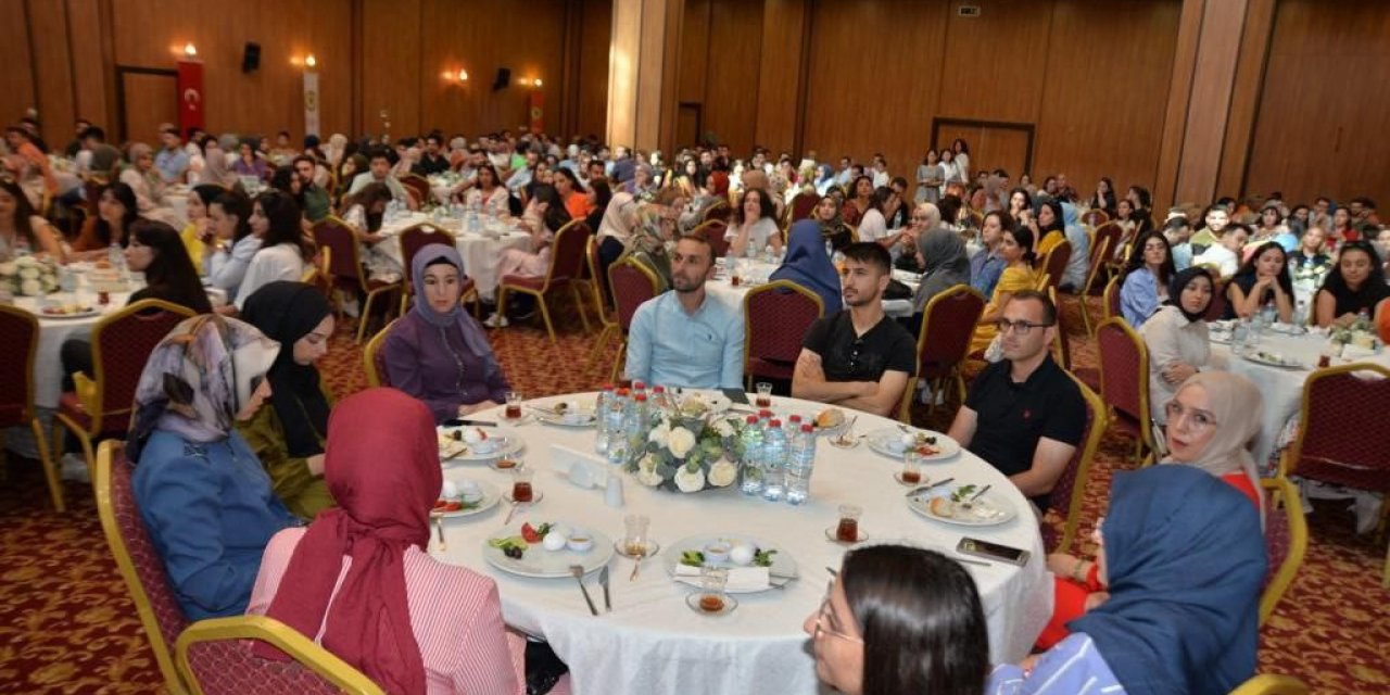 Yüreğir’e 400 öğretmen atandı