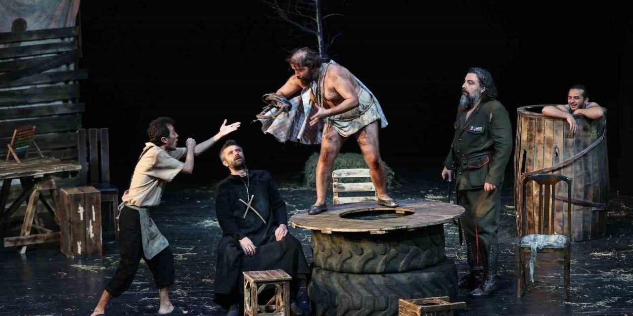 İzmir Büyükşehir Belediyesi Şehir Tiyatroları, 9 Eylül’de sahnede olacak