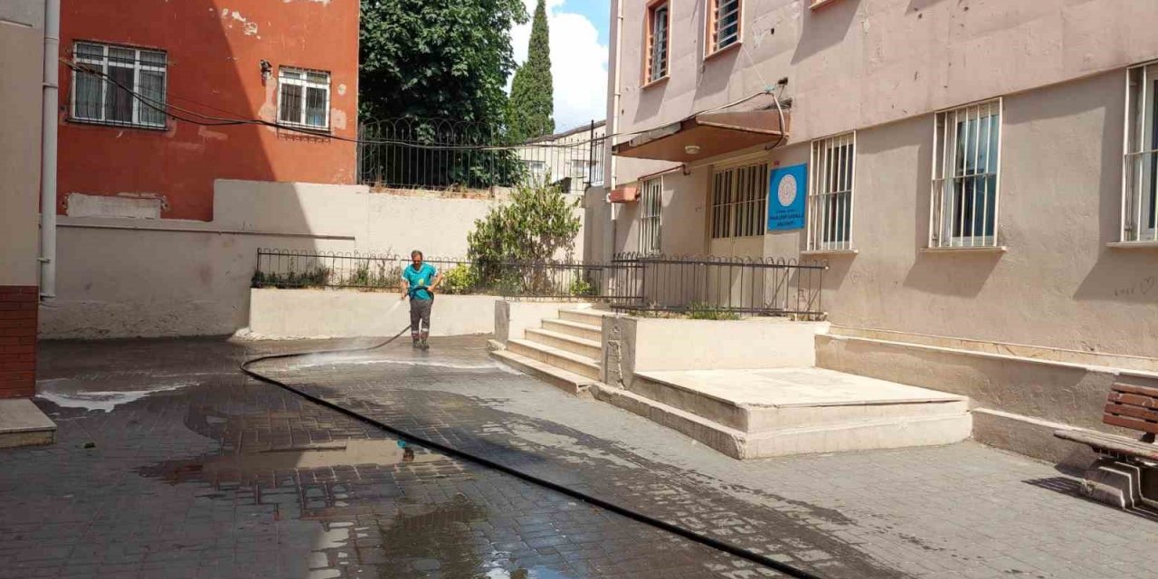 Beyoğlu’nda okullar yeni eğitim ve öğretim yılına hazırlandı