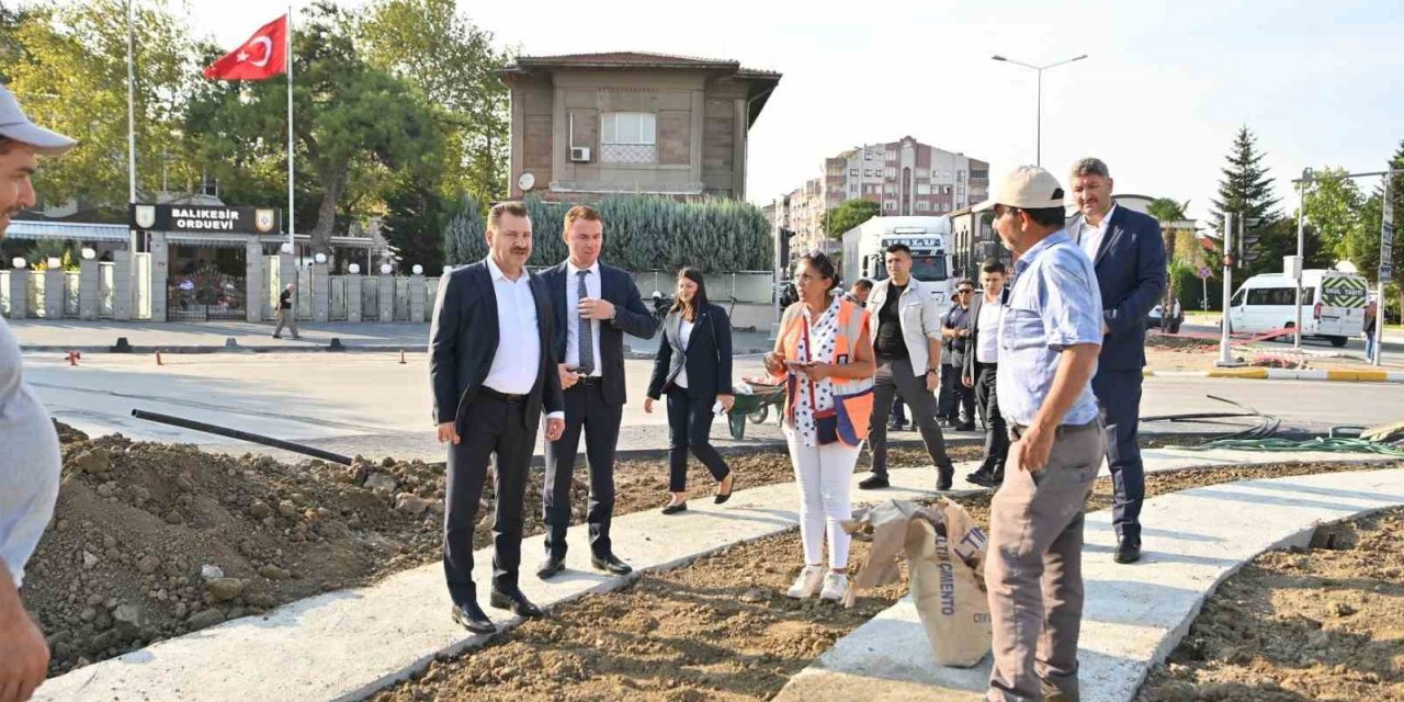 Cumhuriyet Meydanı’na peyzaj çalışması