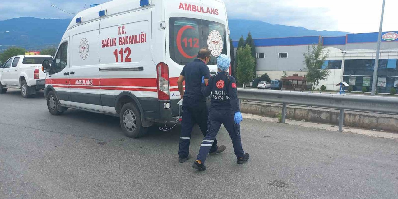 Lastik ayrıştırma makinesi arızalandı: 13 işçi dumandan etkilendi