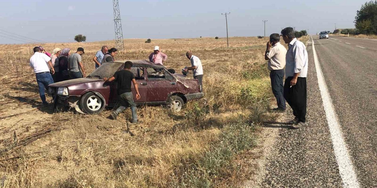 Adana’da otomobil takla attı: 3 yaralı