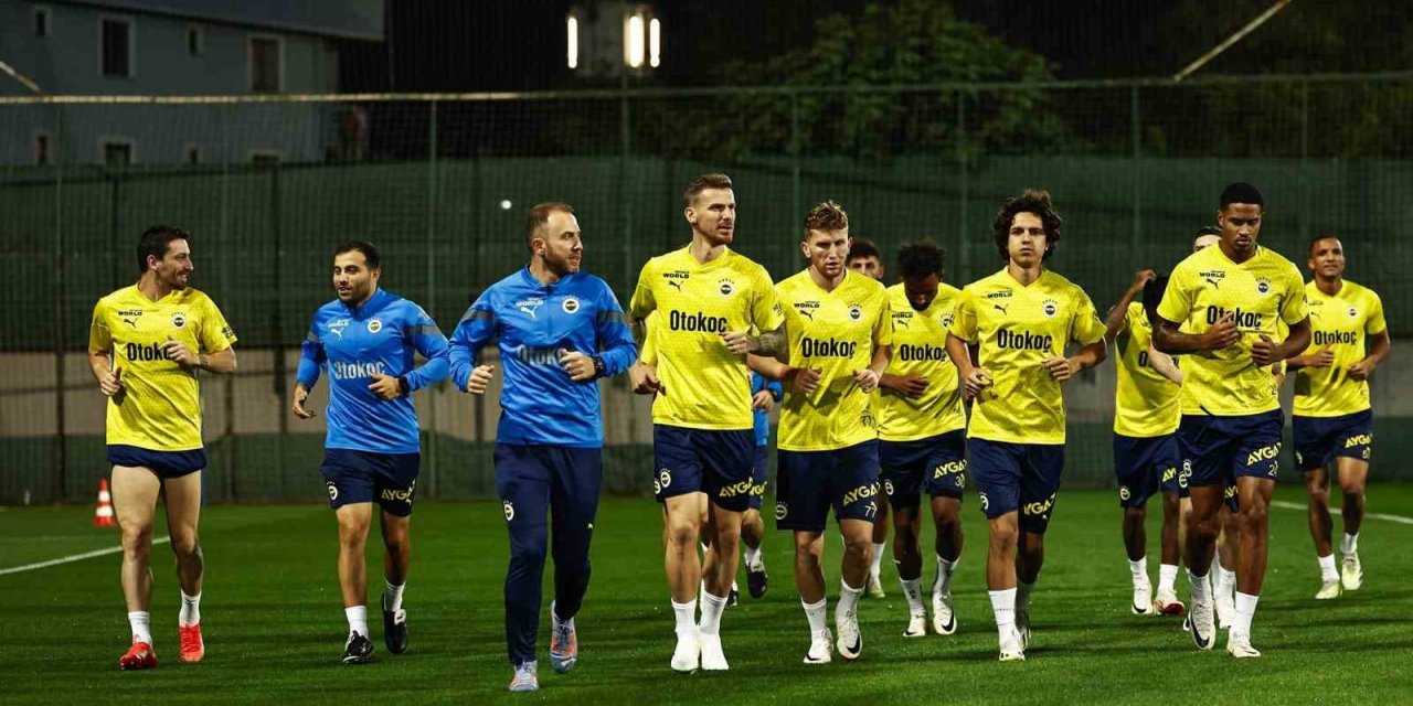 Fenerbahçe, Antalyaspor maçı hazırlıklarına başladı