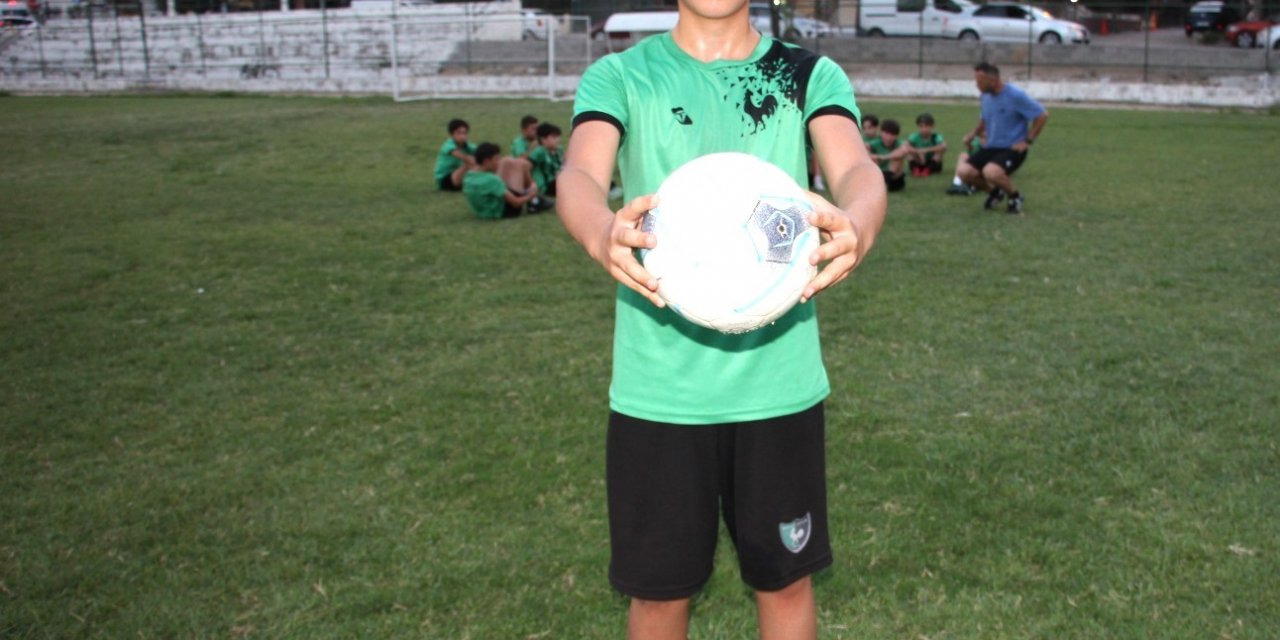 Denizlispor’un minik yıldızı aile büyüklerinin izinde ilerliyor