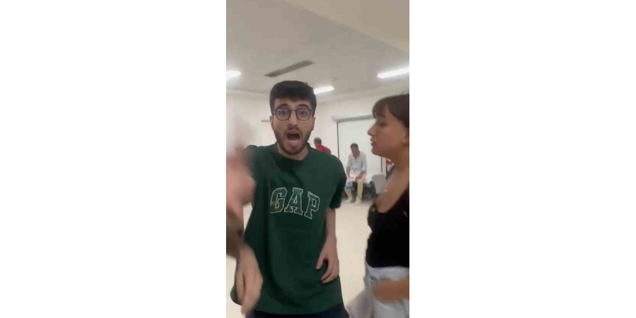 Taksim’de hastanede doktor dehşeti kamerada: Kadının gözüne yumruk attı