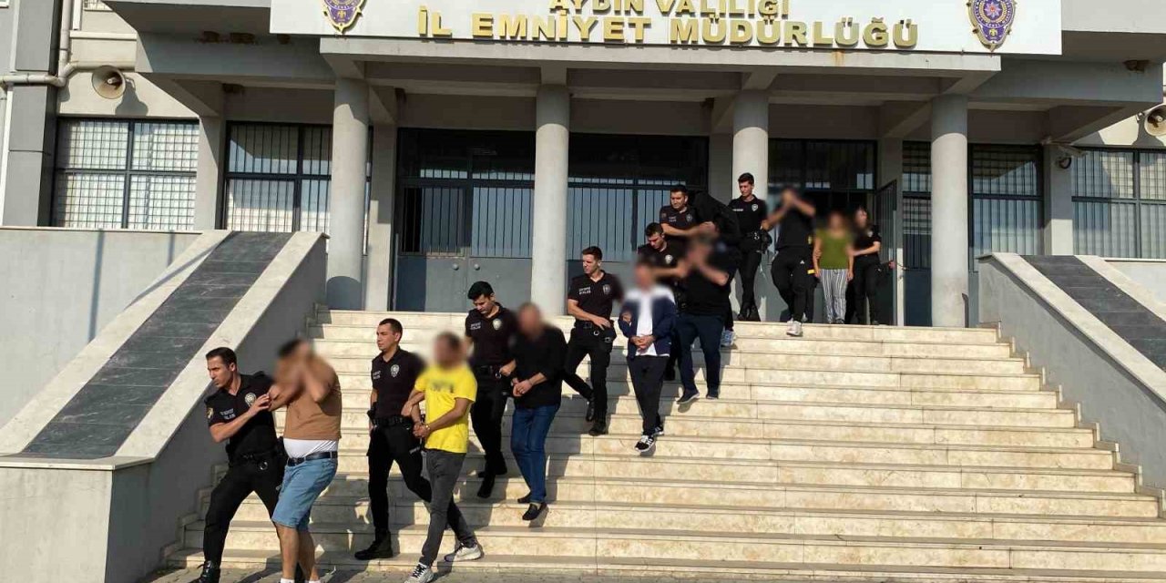 Aydın’da dev fuhuş operasyonu: 30 ekip 200 personel katıldı