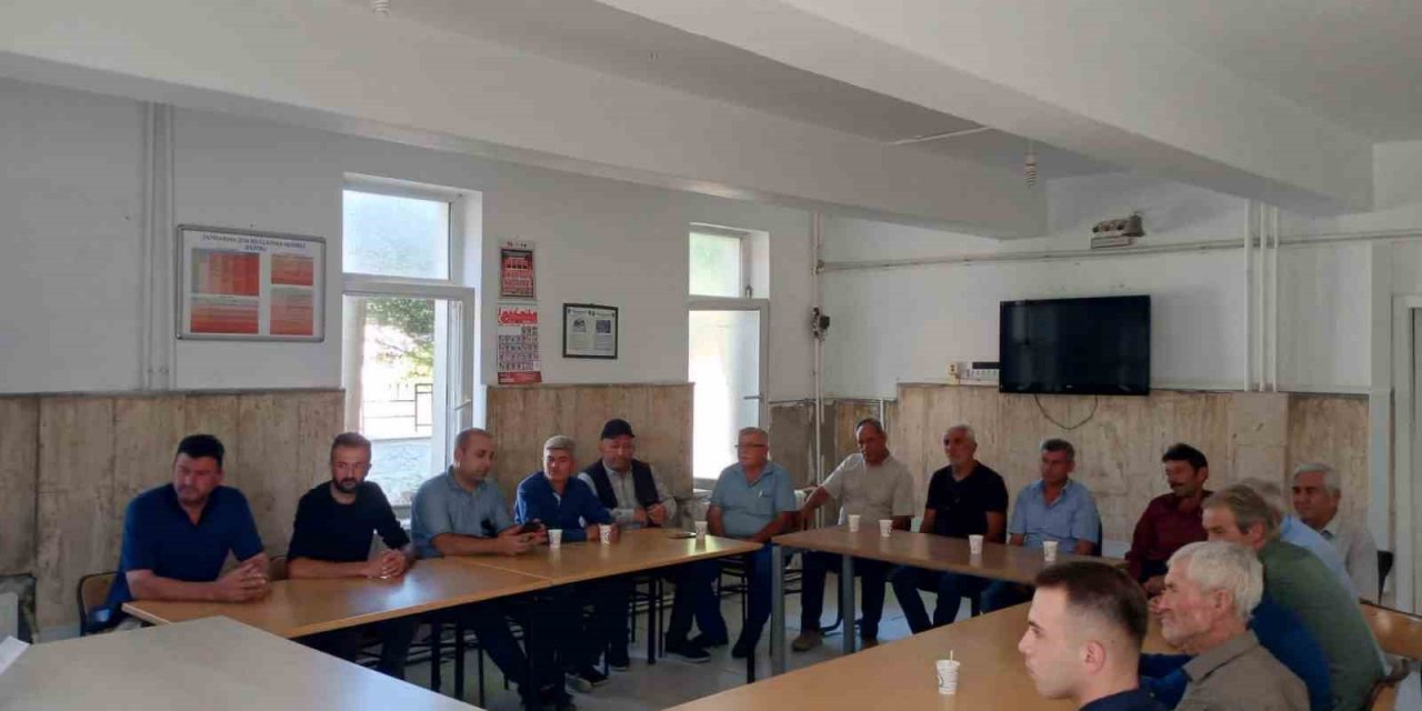 Köy muhtarlarına güvenlik ve asayiş eğitimi verildi