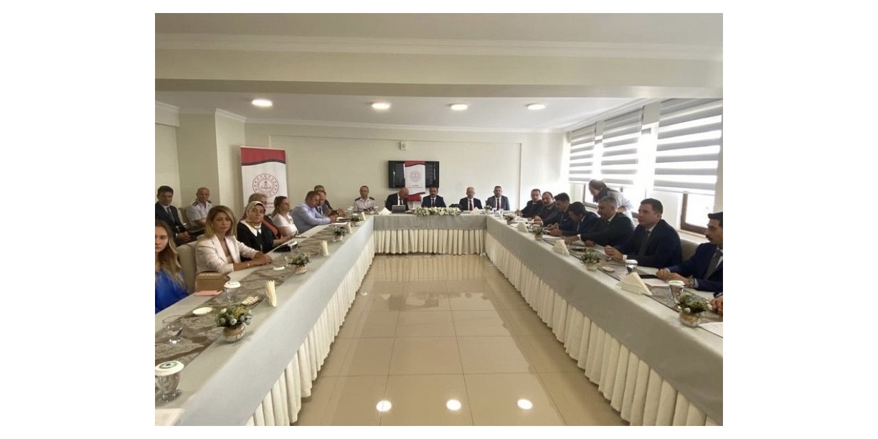 Çanakkale’de 2023-2024 eğitim ve öğretim yılı hazırlık toplantısı gerçekleştirildi