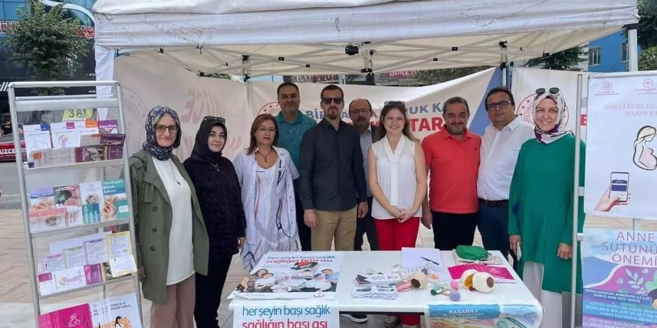 Halk sağlığı haftasını muayene ederek kutladılar