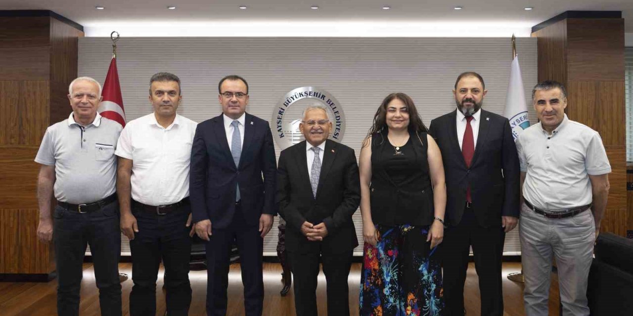 Kayseri SMMMO’dan Başkan Büyükkılıç’a Ziyaret