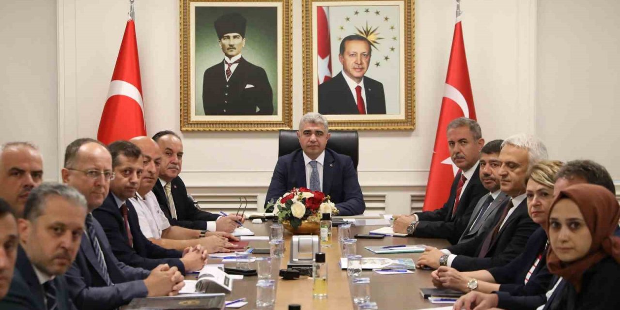 Okul öncesi güvenlik ve trafik tedbirleri görüşüldü