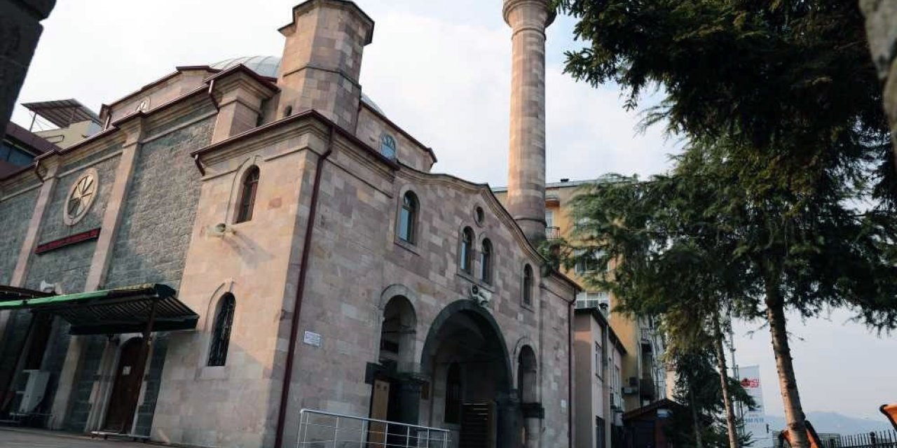 Giresun’un tarihi eserleri aile tarihiyle birlikte kitaplaştırıldı