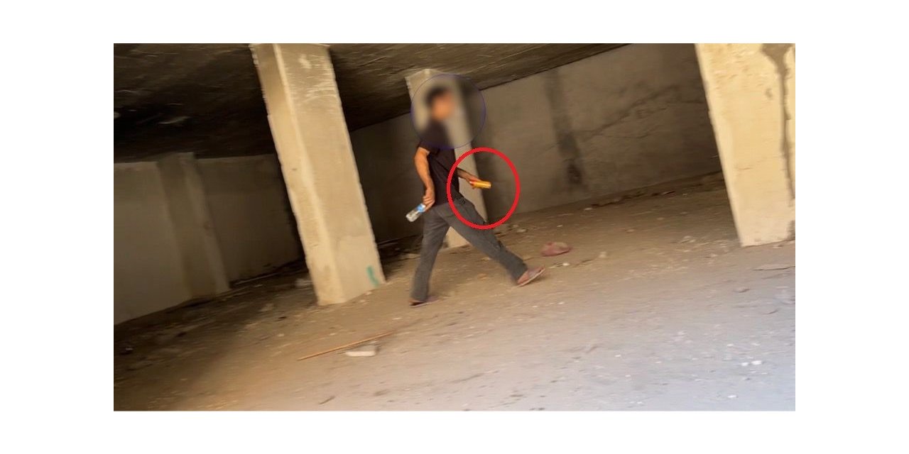 Arsızlığın böylesi: Yıkım yapılan binanın bodrum katında uyuşturucu içerken yakalandılar