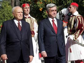 Dışişleri'nden Atina'ya 'barbar' tepkisi