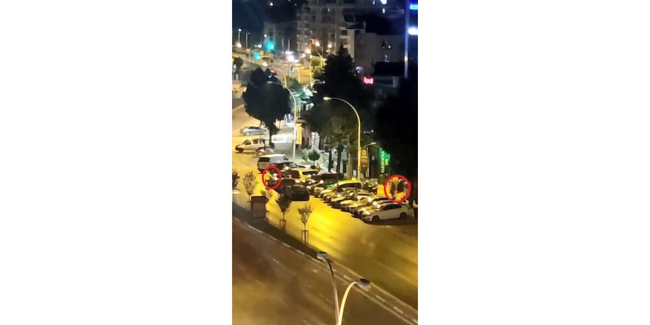 Bursa’da 1 kişinin öldüğü 3 kişinin yaralandığı kavga kamerada