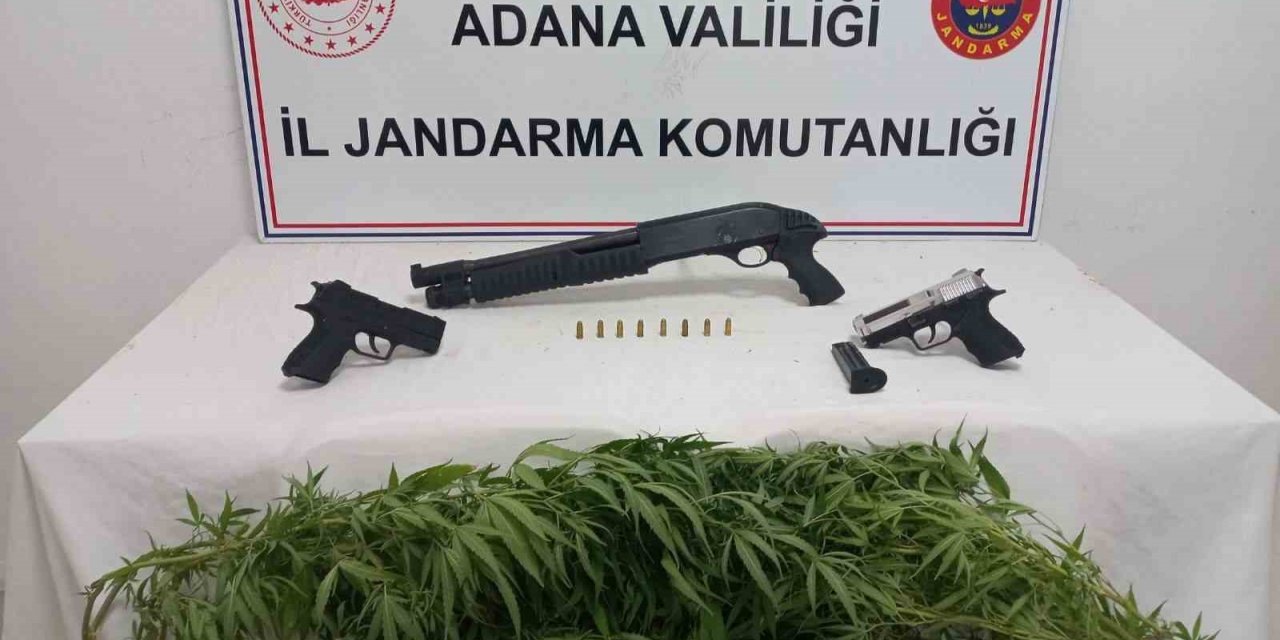 Adana’da 9 kilogram esrar ele geçirildi