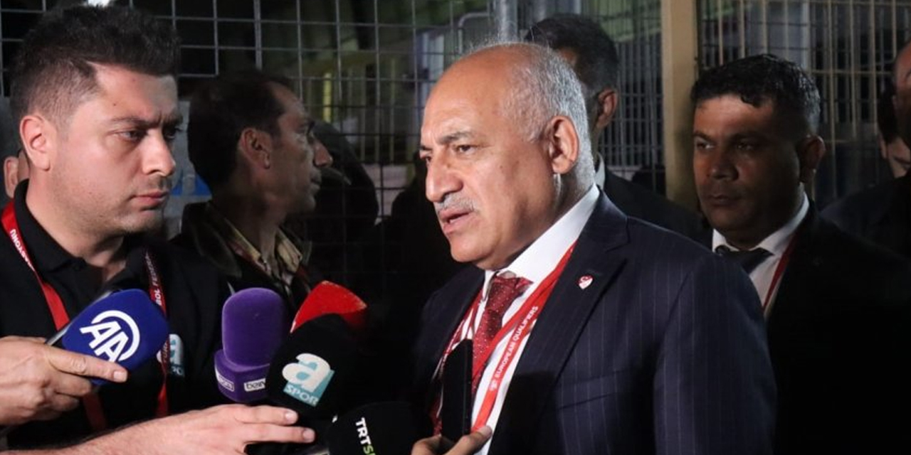 TFF Başkanı Büyükekşi'den Ermenistan maçı sonrası açıklama: Takımımıza güveniyoruz