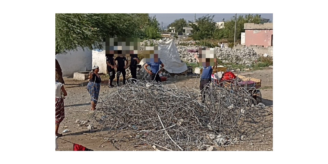 Osmaniye’de enkazdan çıkan demirleri çalan hırsızlara yönelik operasyon