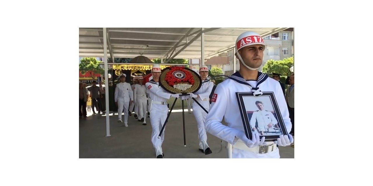 Hayatını kaybeden emekli albay askeri törenle uğurlandı