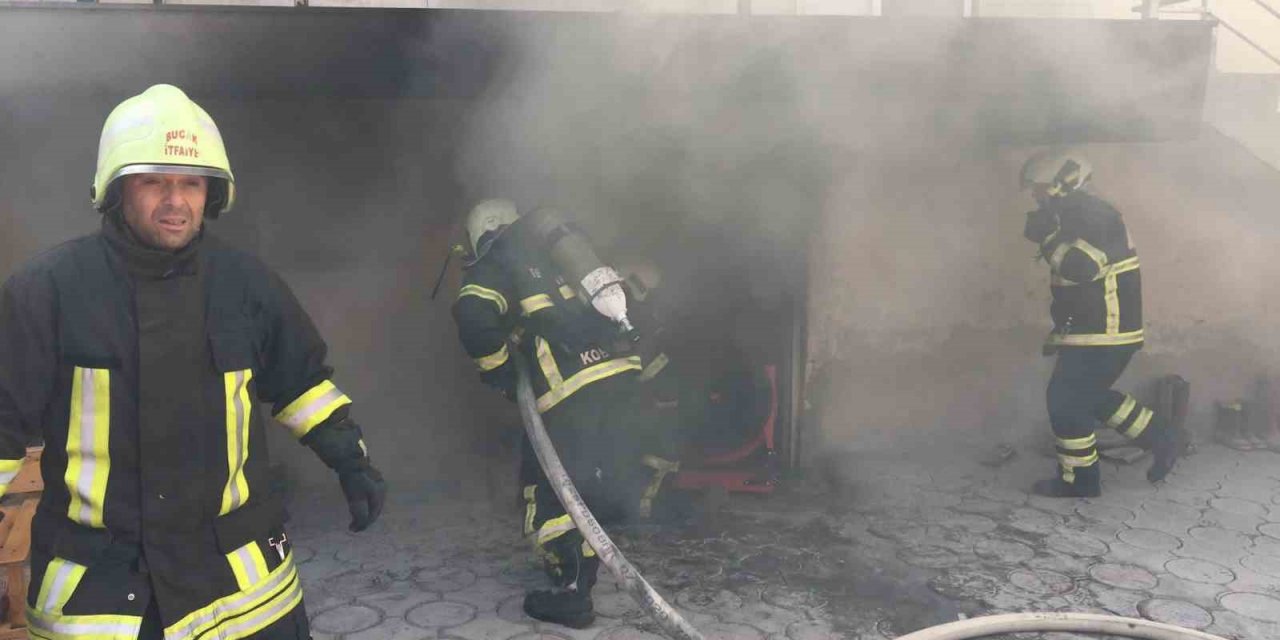 Burdur’da besi çiftliğinde çıkan yangın büyümeden söndürüldü