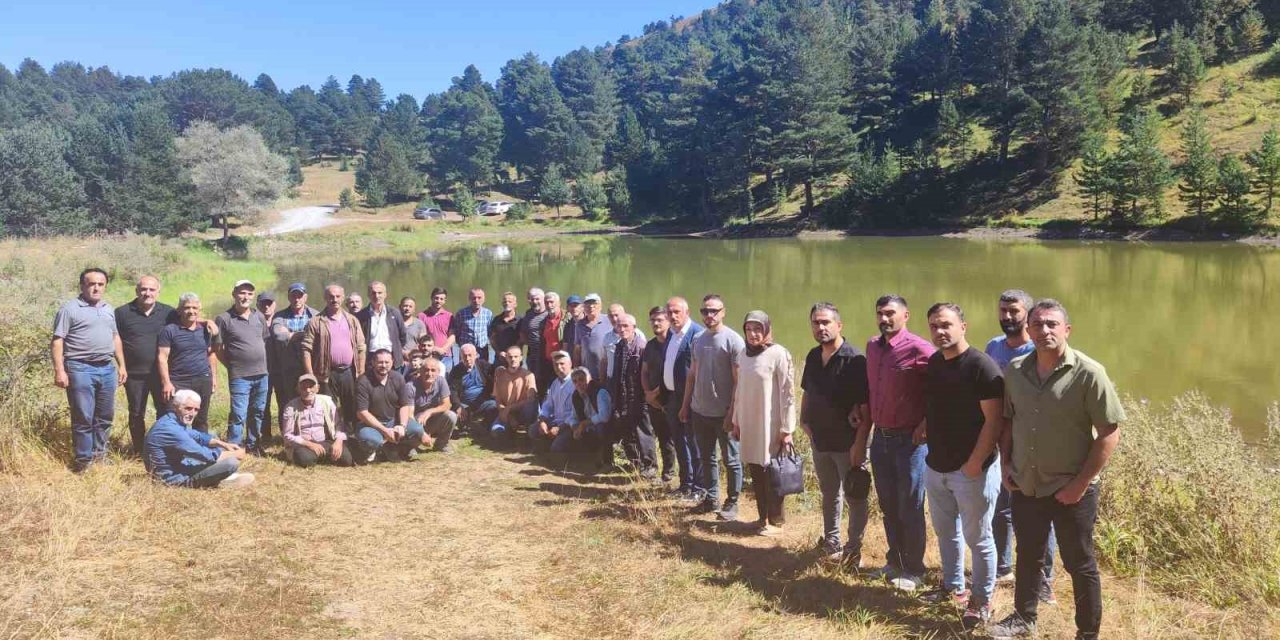 Altınpınar köyü halkı Limni Gölü’nün tesisleşme projesine karşı çıktı