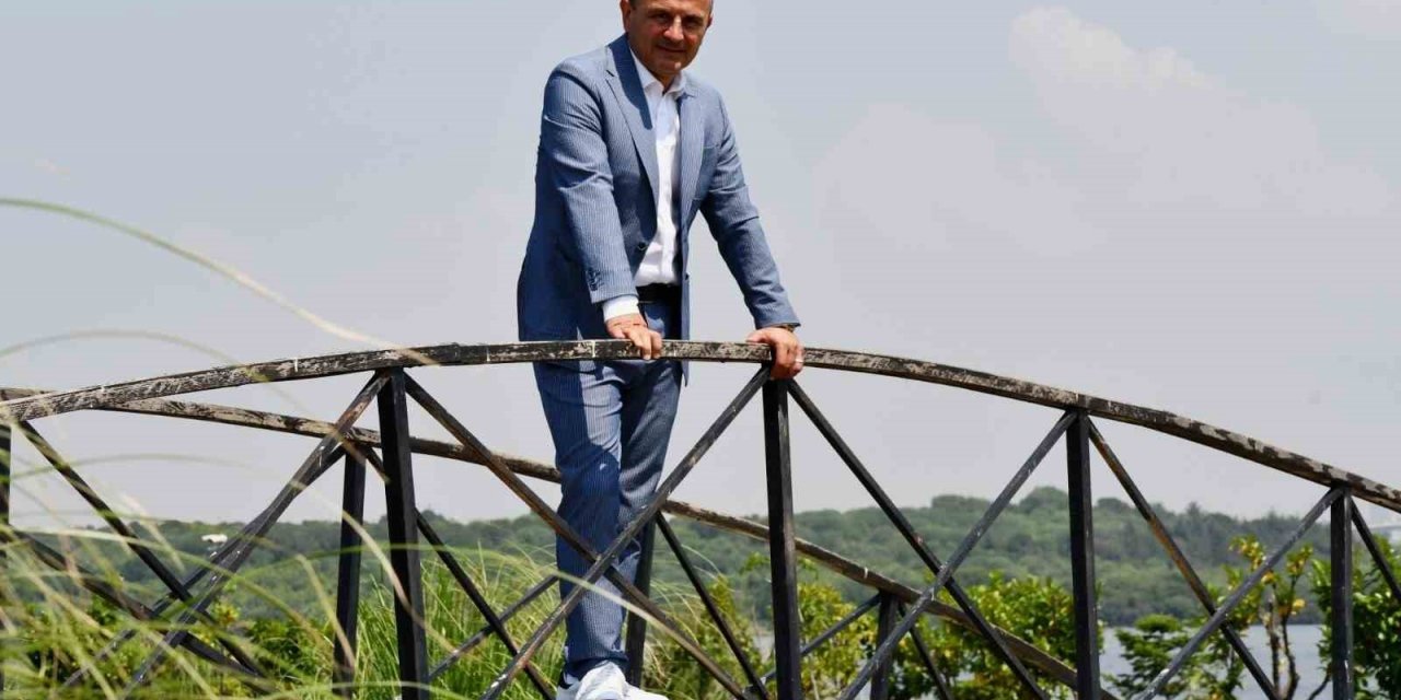 Altınova, yatırımlarla büyüyor