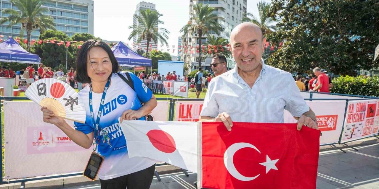 9 Eylül İzmir Yarı Maratonu’nda kurtuluş coşkusu