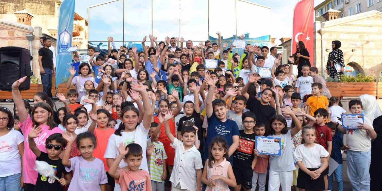 Molla Yegan Çocuk Üniversitesi ilk mezunlarını verdi