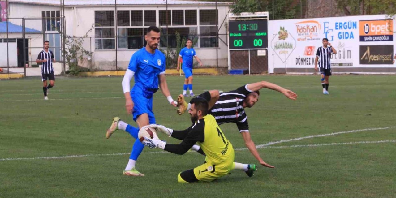 TFF 2. Lig: Belediye Derincespor: 0 - Aksaray Belediyespor: 0