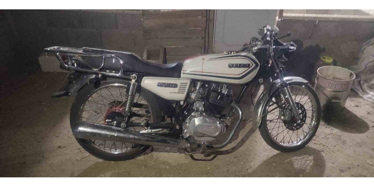 Sarıgöl’de motosiklet kazası: 2 yaralı